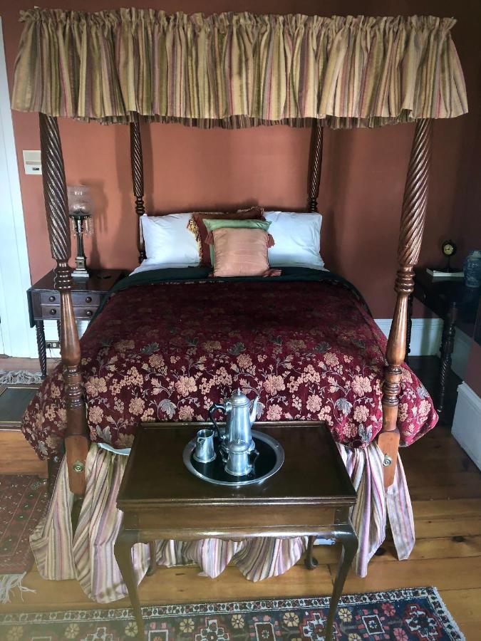 Oakcliff Bed And Breakfast Halfmoon Ngoại thất bức ảnh